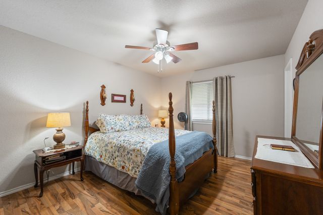 1595 Spring Branch Drive, Cleburne, TX 76033