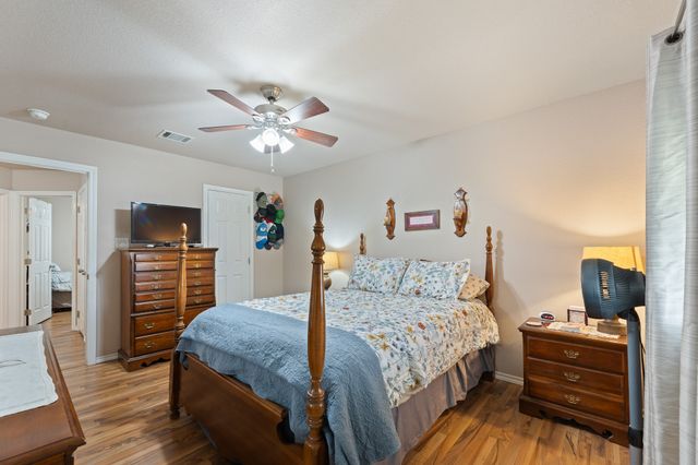 1595 Spring Branch Drive, Cleburne, TX 76033