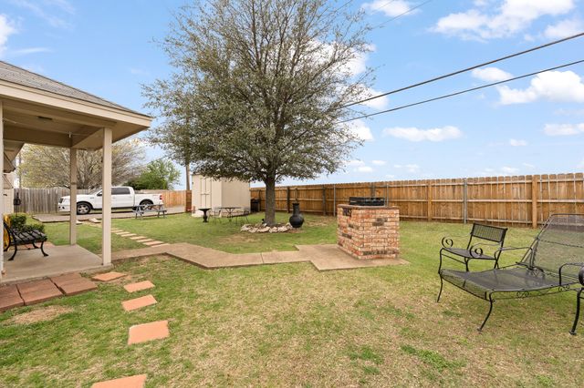1595 Spring Branch Drive, Cleburne, TX 76033