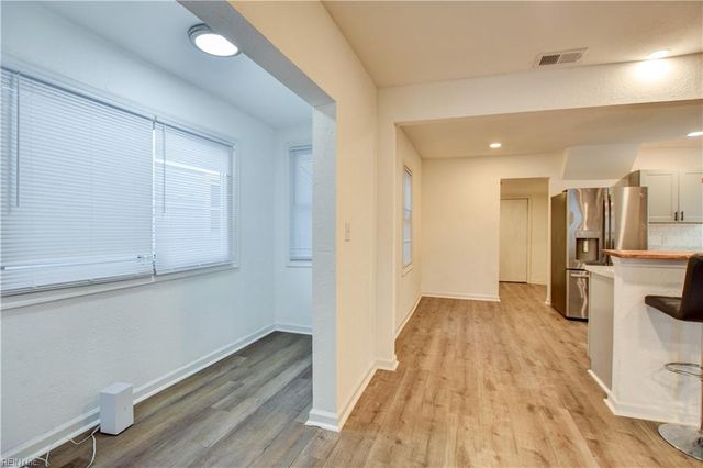 2906 Elm AVE, Portsmouth, VA 23704