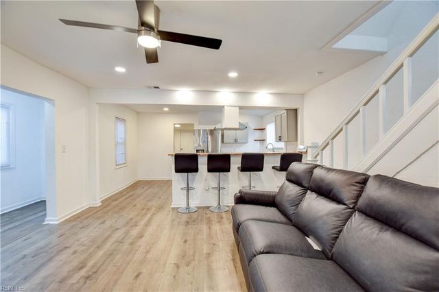 2906 Elm AVE, Portsmouth, VA 23704