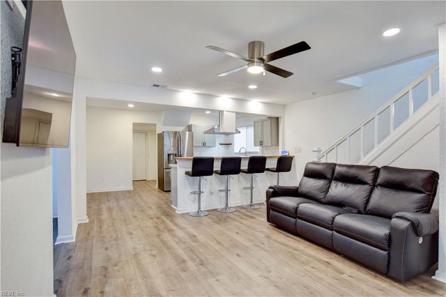 2906 Elm AVE, Portsmouth, VA 23704