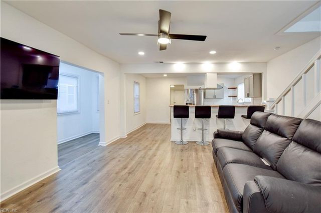 2906 Elm AVE, Portsmouth, VA 23704