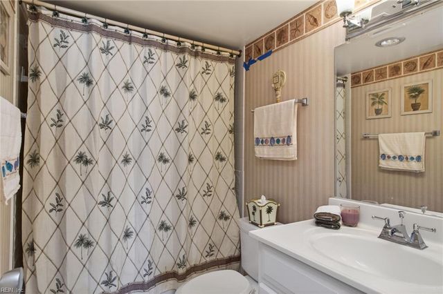 2830 Shore Dr Apt 412, Virginia Beach, VA 23451