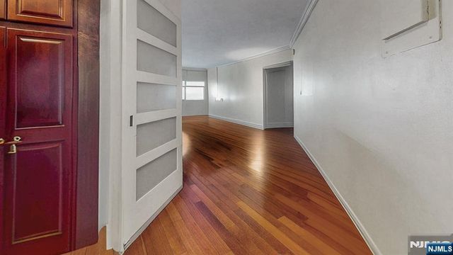 7002 JFK Blvd E 11A, Guttenberg, NJ 07093