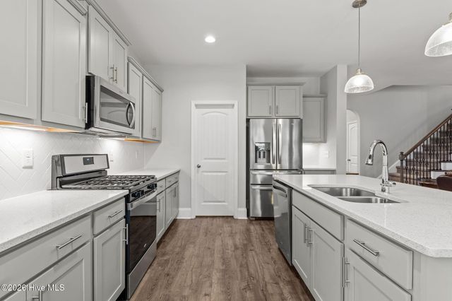 379 Kerr Lake Road, Aberdeen, NC 28315