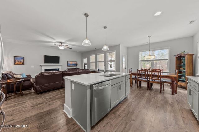 379 Kerr Lake Road, Aberdeen, NC 28315