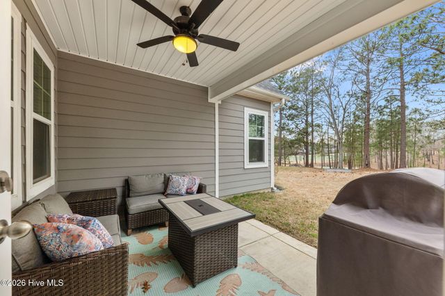 379 Kerr Lake Road, Aberdeen, NC 28315