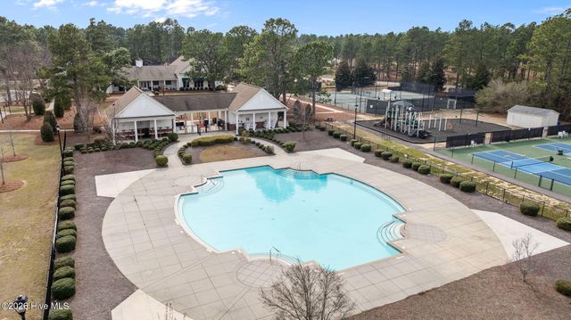 379 Kerr Lake Road, Aberdeen, NC 28315