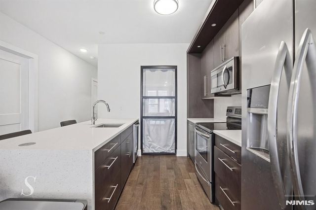 6401 Park Avenue 302, West New York, NJ 07093