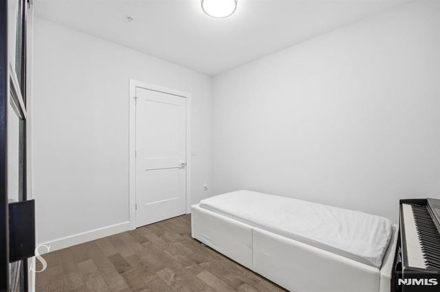 6401 Park Avenue 302, West New York, NJ 07093