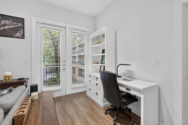 1900 Barton Springs RD 2047, Austin, TX 78704