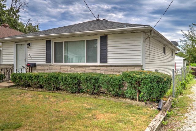 902 E MAYWOOD Avenue, Peoria, IL 61603