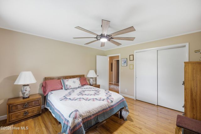 333 Johnston Drive, Wilmington, NC 28412