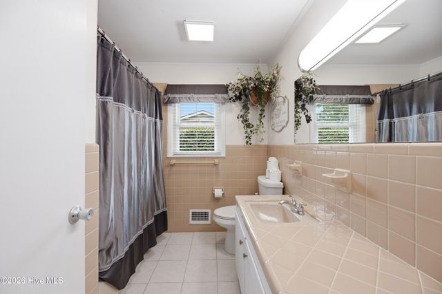 333 Johnston Drive, Wilmington, NC 28412