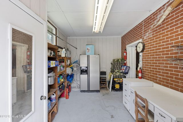 333 Johnston Drive, Wilmington, NC 28412