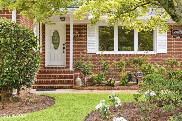 333 Johnston Drive, Wilmington, NC 28412
