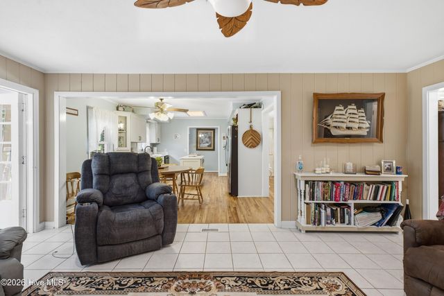 333 Johnston Drive, Wilmington, NC 28412