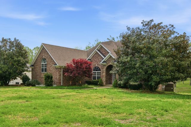 1024 Sweet Oak Rdg, Hendersonville, TN 37075