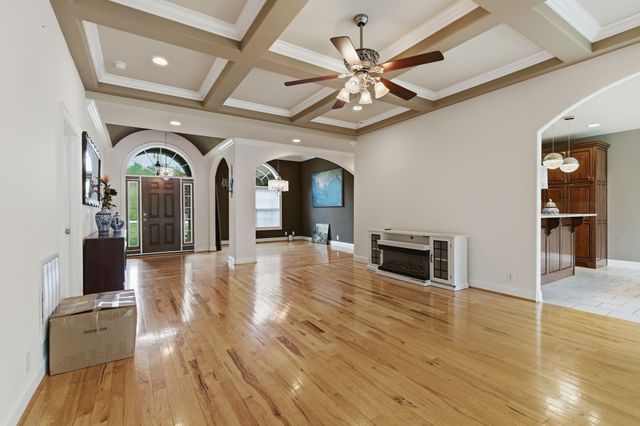 1024 Sweet Oak Rdg, Hendersonville, TN 37075