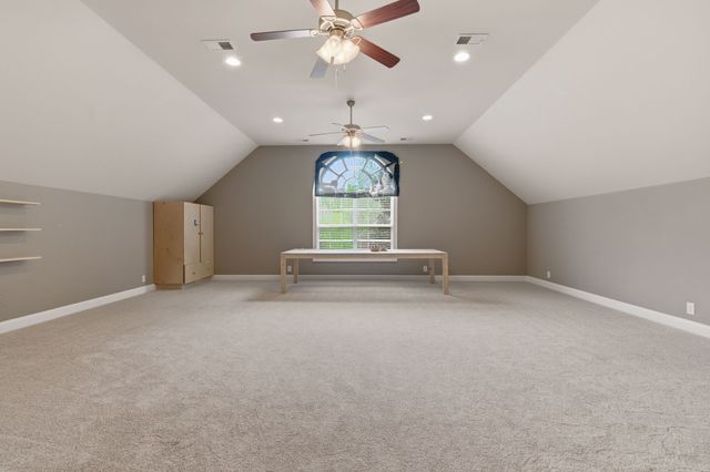 1024 Sweet Oak Rdg, Hendersonville, TN 37075