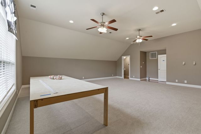 1024 Sweet Oak Rdg, Hendersonville, TN 37075