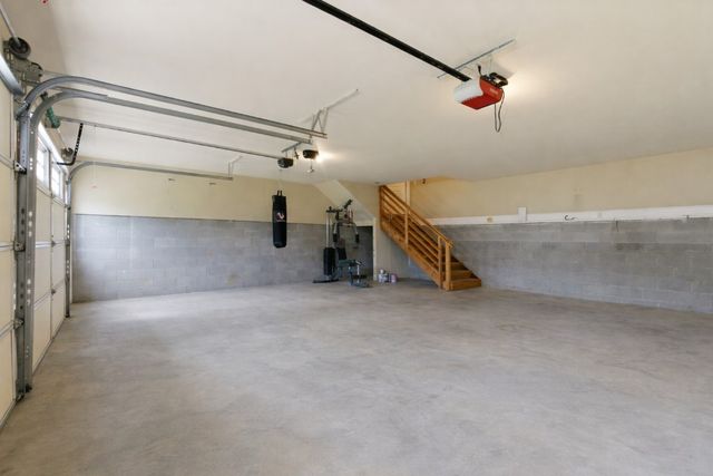 1024 Sweet Oak Rdg, Hendersonville, TN 37075