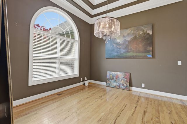 1024 Sweet Oak Rdg, Hendersonville, TN 37075