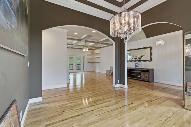 1024 Sweet Oak Rdg, Hendersonville, TN 37075