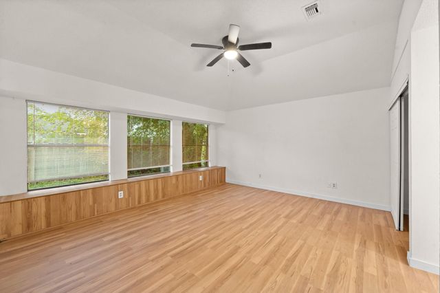 13527 Avonshire Drive, Houston, TX 77083