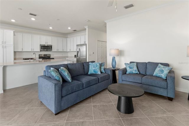 1030 TIDEWATER SHORES LOOP 401, Bradenton, FL 34208