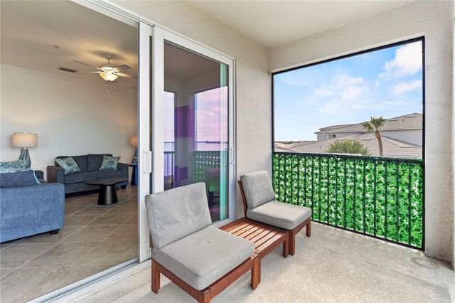 1030 TIDEWATER SHORES LOOP 401, Bradenton, FL 34208