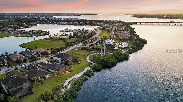 1030 TIDEWATER SHORES LOOP 401, Bradenton, FL 34208