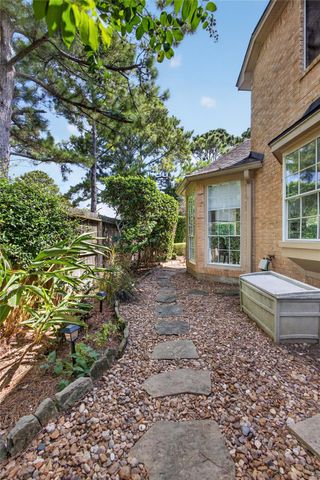 4334 Sweet Cicely Court, Houston, TX 77059
