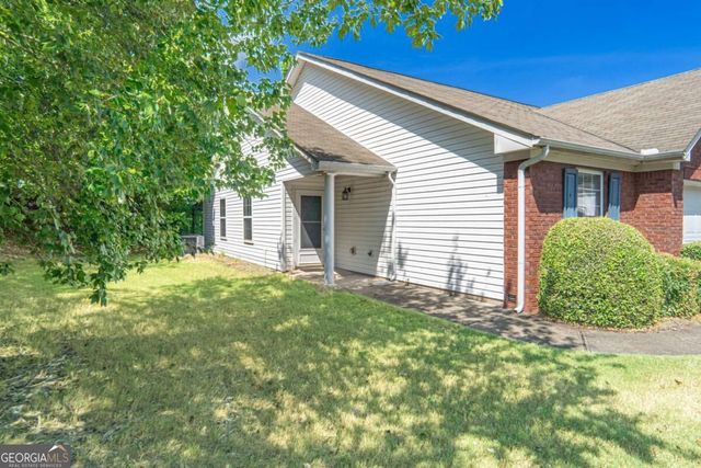 209 Cottonwood Creek Circle, Canton, GA 30114
