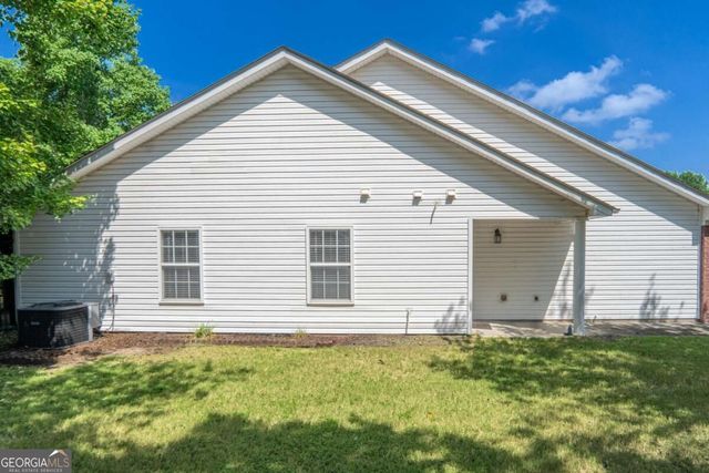 209 Cottonwood Creek Circle, Canton, GA 30114