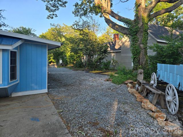 215 Cherry Mountain Street, Ellenboro, NC 28040