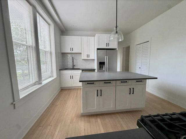 3416 W Schubert Avenue 3, Chicago, IL 60647