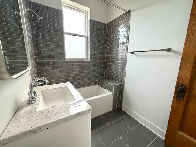 3416 W Schubert Avenue 3, Chicago, IL 60647