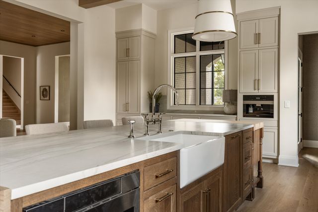 226 Williamsburg Cir, Brentwood, TN 37027