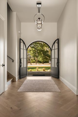 226 Williamsburg Cir, Brentwood, TN 37027