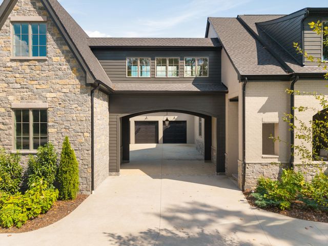 226 Williamsburg Cir, Brentwood, TN 37027