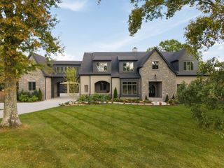 226 Williamsburg Cir, Brentwood, TN 37027