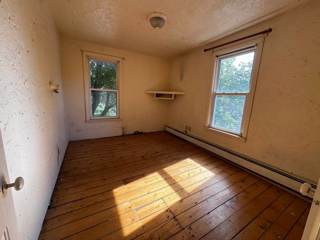 406-408 Gage Street, Bennington, VT 05201