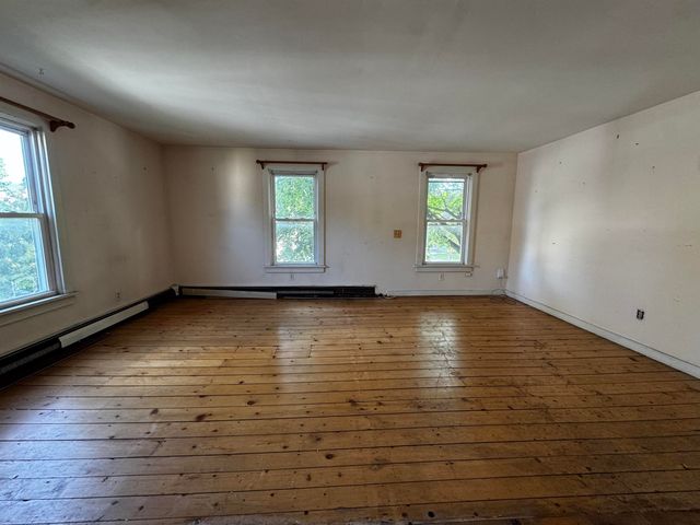 406-408 Gage Street, Bennington, VT 05201