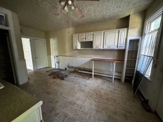 406-408 Gage Street, Bennington, VT 05201