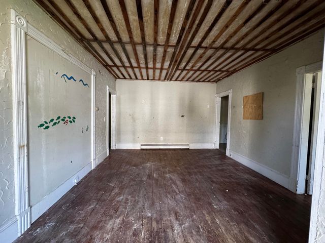406-408 Gage Street, Bennington, VT 05201