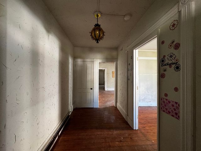 406-408 Gage Street, Bennington, VT 05201
