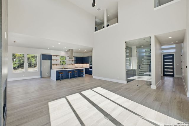 220 Sendera, Canyon Lake, TX 78133