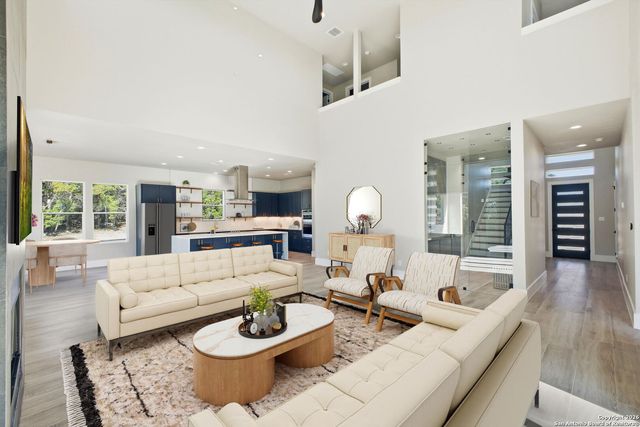 220 Sendera, Canyon Lake, TX 78133